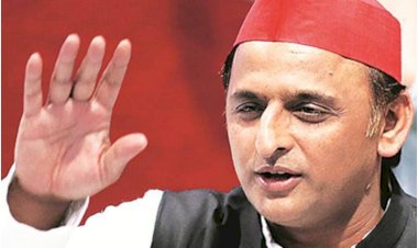 कांग्रेस का यही व्यवहार रहा तो उन पर कौन करेगा भरोसा - अखिलेश